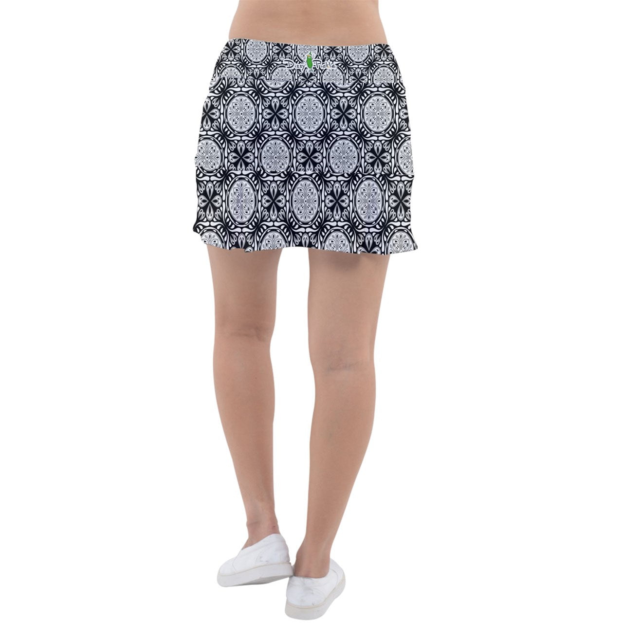 Dizzy Pickle Tracy Black1 Women's 15" Classic Pickleball Skort