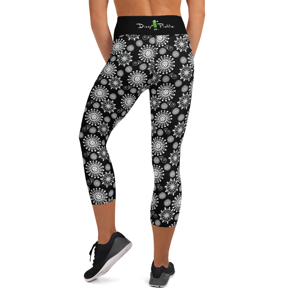 Dizzy Pickle Coming Up Daisies BW Women's Pickleball Capri Leggings